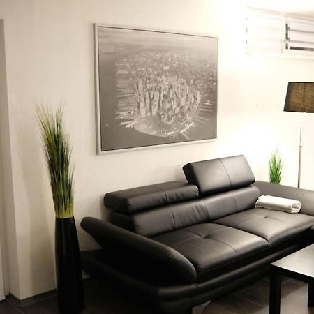 Bello Apartamento Graben-Neudorf Екстериор снимка